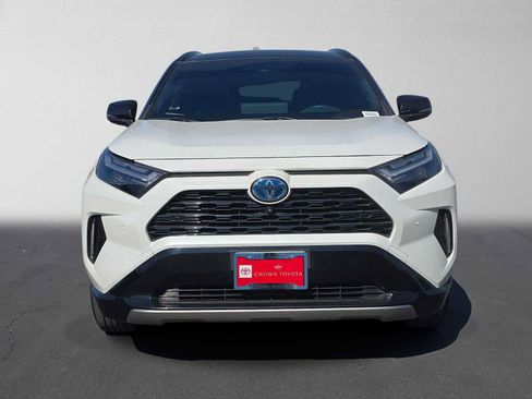 Used 2023 Toyota RAV4 XSE AWD/4WD image 8