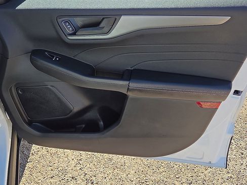 Used 2023 Ford Escape Active image 15