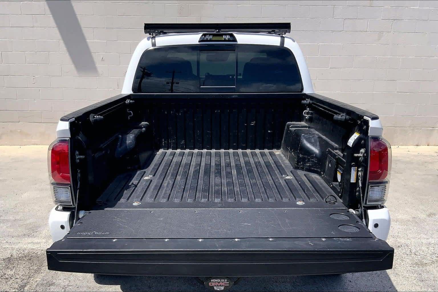 Used 2019 Toyota Tacoma TRD Pro w/ Desert Air Intake Package AWD/4WD image 18