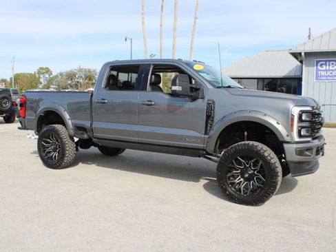 Used 2024 Ford F250 Lariat w/ Black Appearance Package image 14