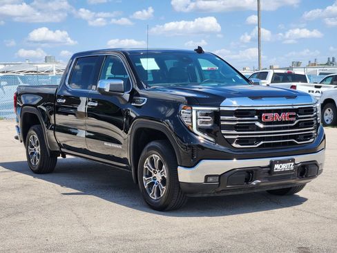 Certified 2026 GMC Sierra 1500 SLT AWD/4WD image 3