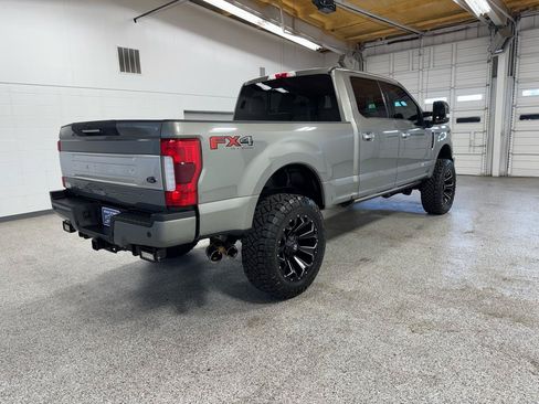 Used 2019 Ford F250 Platinum w/ Platinum Ultimate Package AWD/4WD image 6
