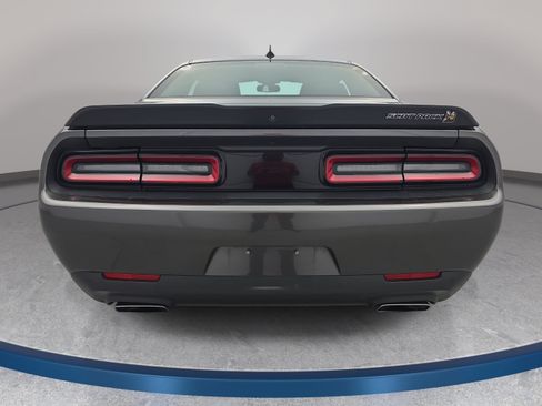 Used 2023 Dodge Challenger R/T Scat Pack RWD image 6