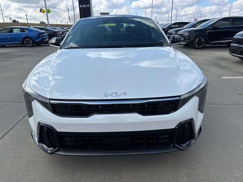 New 2026 Kia K4 GT-Line image 2