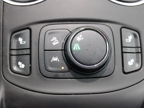 Used 2023 GMC Terrain SLT w/ Elevation Edition FWD image 17