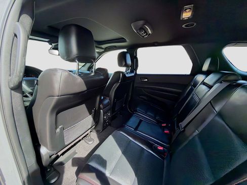 Used 2023 Dodge Durango R/T image 25