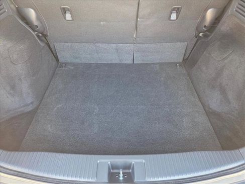 Used 2022 Honda HR-V LX image 6