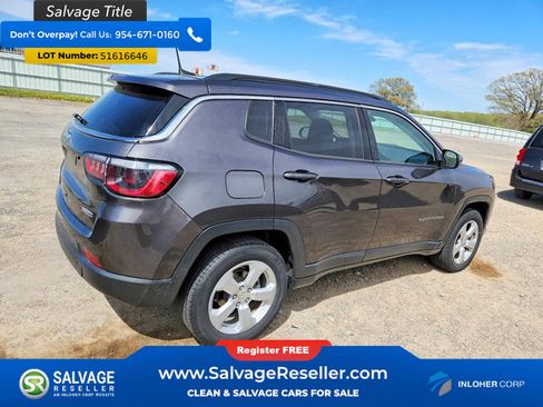 Used 2021 Jeep Compass Latitude w/ Convenience Group AWD/4WD image 4