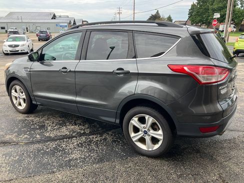 Used 2016 Ford Escape SE w/ SE Leather Comfort Package AWD/4WD image 5