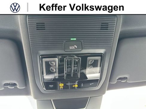 New 2026 Volkswagen Tiguan SE R-Line FWD image 26