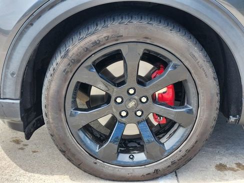 Used 2020 Ford Explorer ST image 10