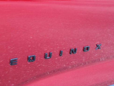 New 2026 Chevrolet Equinox ACTIV AWD/4WD image 23