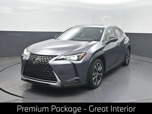 Used 2019 Lexus UX 200 w/ Premium Package FWD image 1