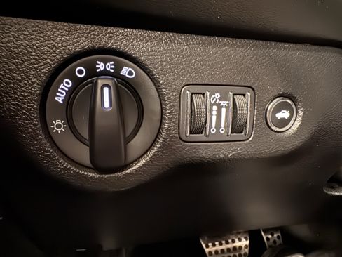 Used 2020 Dodge Challenger R/T Scat Pack image 13