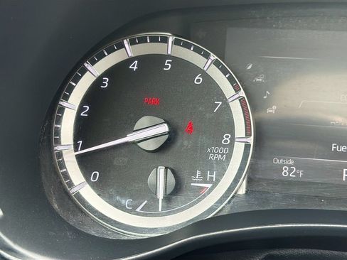 Used 2022 Toyota Highlander XLE AWD/4WD image 41