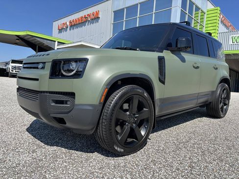 Used 2023 Land Rover Defender 110 75th Limited Edition AWD/4WD image 10