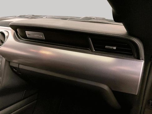 Certified 2019 Ford Mustang GT RWD image 15