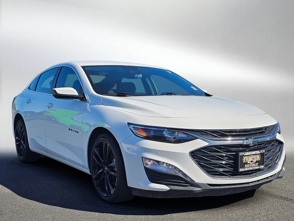 Used 2024 Chevrolet Malibu LT w/ Sport Edition FWD image 1