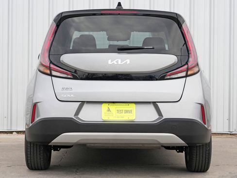 Used 2024 Kia Soul LX w/ Option Group 015 image 10