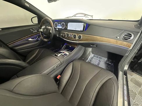 Used 2016 Mercedes-Benz S 550 4MATIC Sedan image 25