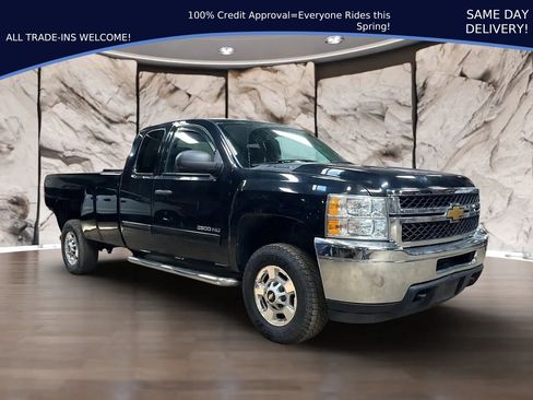 Used 2013 Chevrolet Silverado 2500 LT w/ Suspension Package, Off-Road AWD/4WD image 11