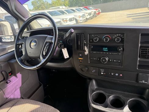 Used 2020 Chevrolet Express 2500 w/ Driver Convenience Package RWD image 13
