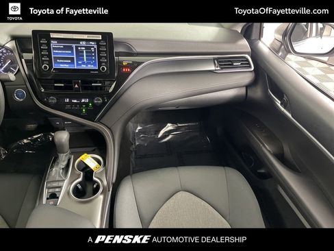 Used 2024 Toyota Camry LE image 16