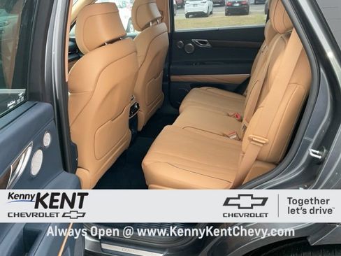 Used 2023 Genesis GV80 2.5T w/ Prestige 20" Package image 23