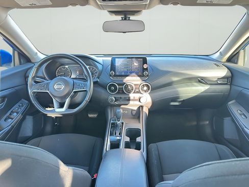 Used 2022 Nissan Sentra SV image 11