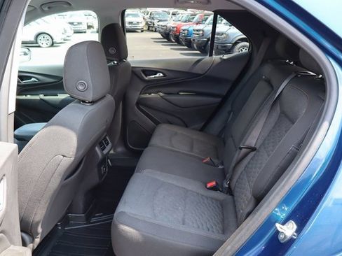 Used 2021 Chevrolet Equinox LT image 12