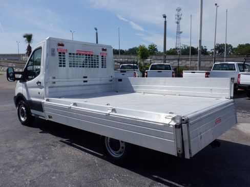 Used 2018 Ford Transit 250 138 image 5