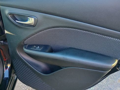 Used 2015 Dodge Dart SE w/ Convenience Group image 18