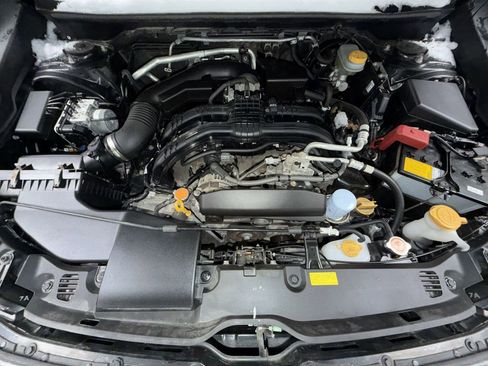 Used 2020 Subaru Crosstrek 2.0i Limited w/ Moonroof Package w/Navigation image 17