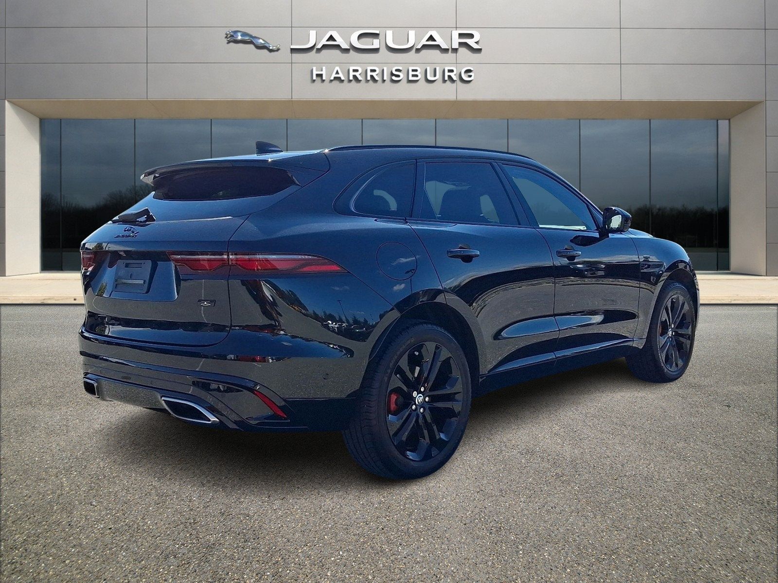 Used 2026 Jaguar F-PACE R-Dynamic S AWD/4WD image 4