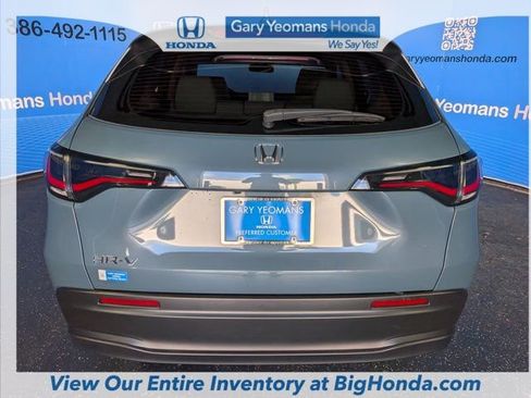 Certified 2025 Honda HR-V LX image 8