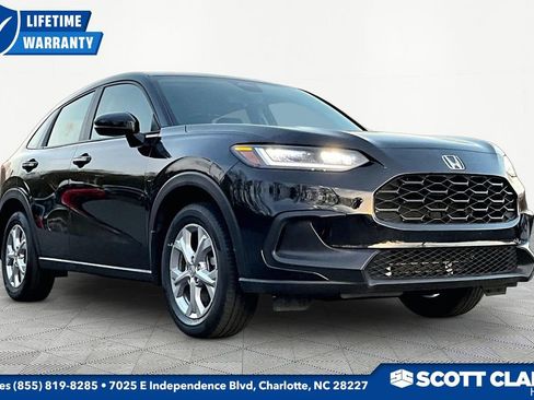 Used 2025 Honda HR-V LX image 1