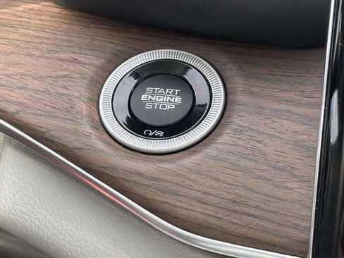 Used 2022 Jeep Grand Cherokee L Summit w/ Advanced Protech Group IV image 25