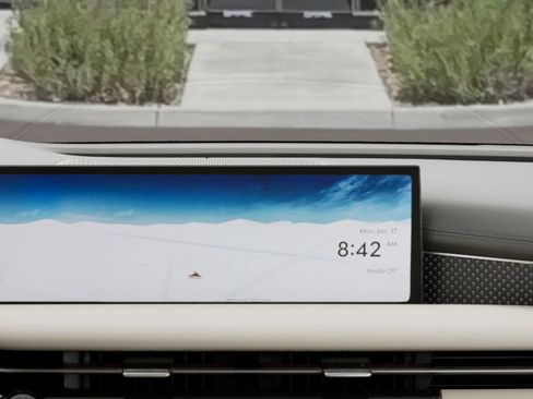 New 2025 Genesis G80 3.5T Sport Prestige image 12