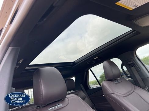 New 2026 Ford Explorer Platinum RWD image 48