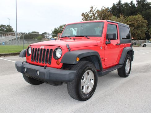 Used 2013 Jeep Wrangler Sport image 13
