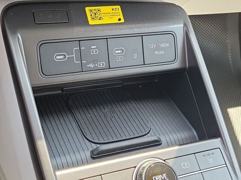 New 2026 Hyundai Kona SEL Premium FWD image 15