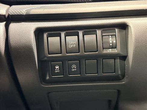 Used 2023 Subaru Forester Base image 23