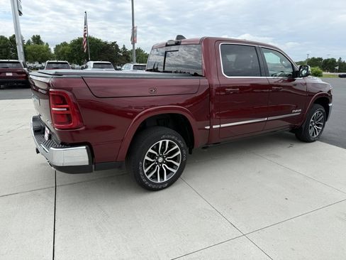 Used 2025 RAM 1500 Limited AWD/4WD image 9