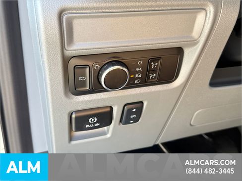 Used 2025 Ford F150 Lightning Flash image 36