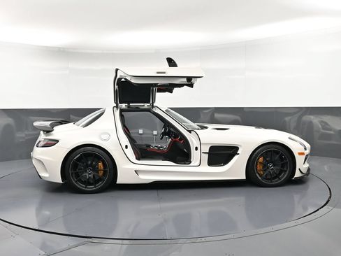 Used 2014 Mercedes-Benz SLS AMG Black Series image 40