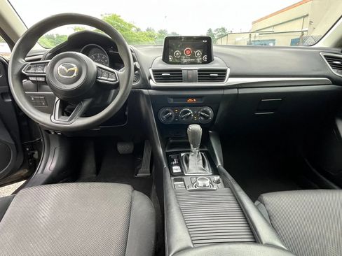 Used 2017 MAZDA MAZDA3 Sport FWD image 14