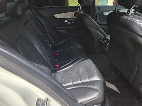 Used 2018 Mercedes-Benz C 300 Sedan image 15