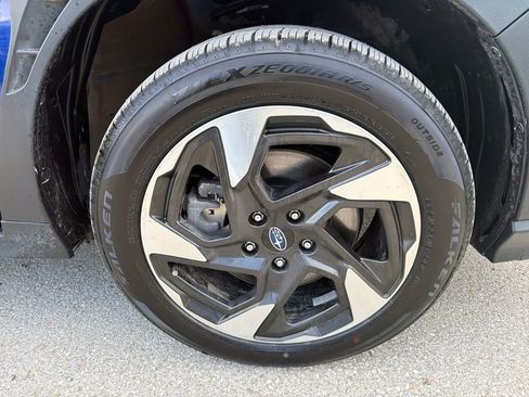Certified 2024 Subaru Crosstrek 2.5i Limited AWD/4WD image 17