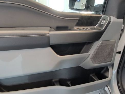 New 2026 Ford F250 XLT w/ XLT Premium Package AWD/4WD image 13