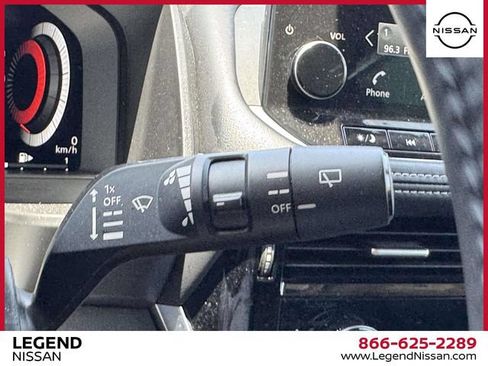 Certified 2023 Nissan Rogue Platinum AWD/4WD image 18